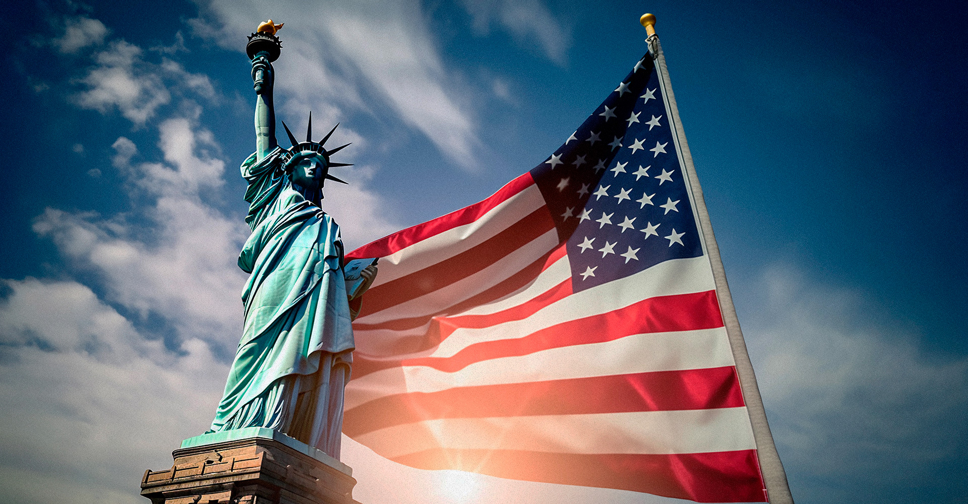 Alunos estudando inglês na Minds Cascavel